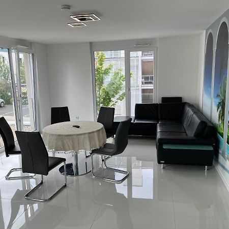 Ferienwohnung Allee Cite บาเดน-บาเดน ภายนอก รูปภาพ